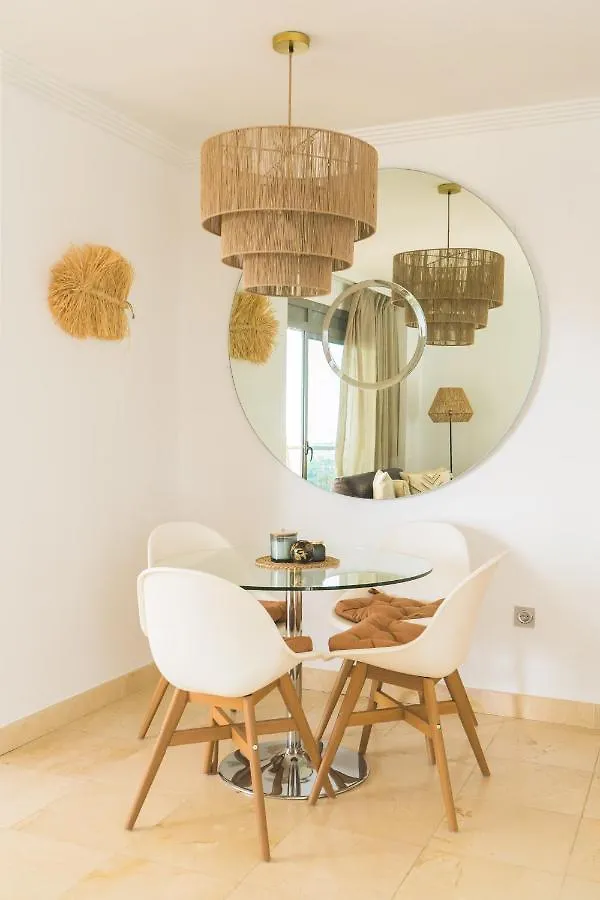 Acosta 2 Appartement Estepona 0*,  Spanje